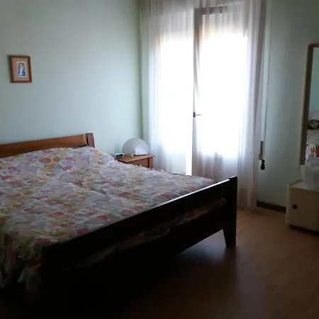 Sonne - 5 Letti - 500 Metri Dal Mare דירה לידו די ג'סולו